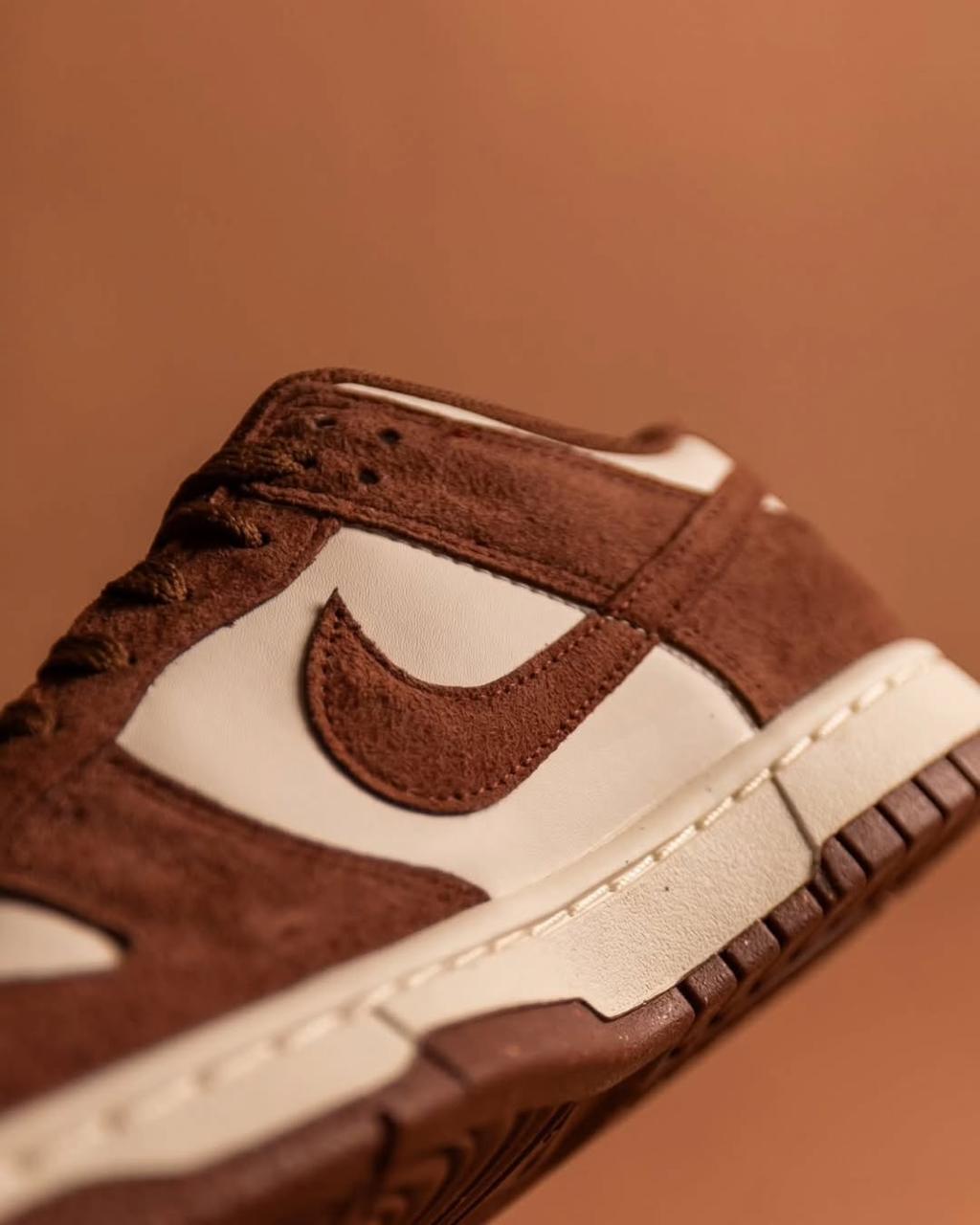 Nike Dunk Low Brown Suede – Retro Street Style Sneakers