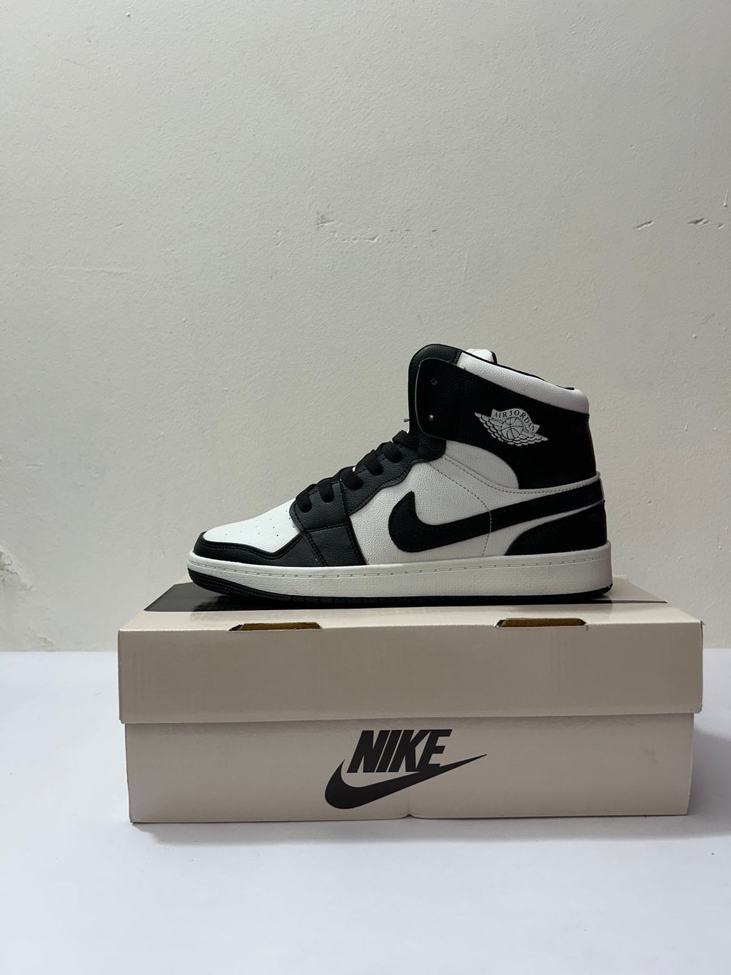 Nike Dunk Low Panda – Black & White Classic Street Sneakers