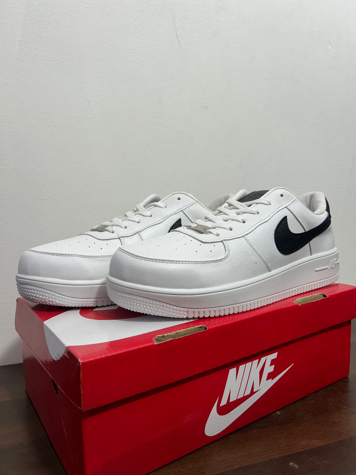 Nike Air Force 1 White – Classic Street Icon with Gum Sole